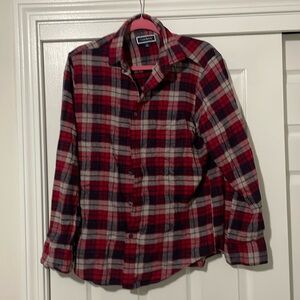 Size s flannel one pocket button-down shirt